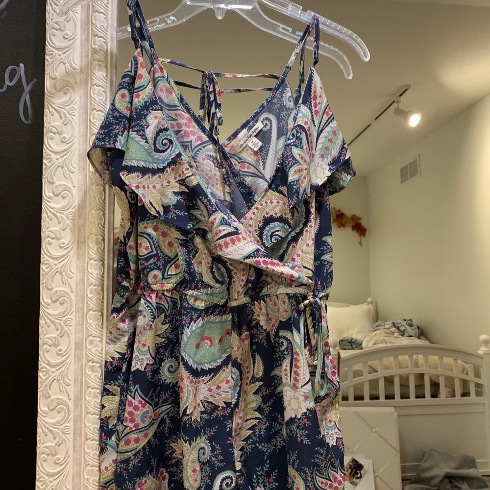 paisley pattered american eagle romper